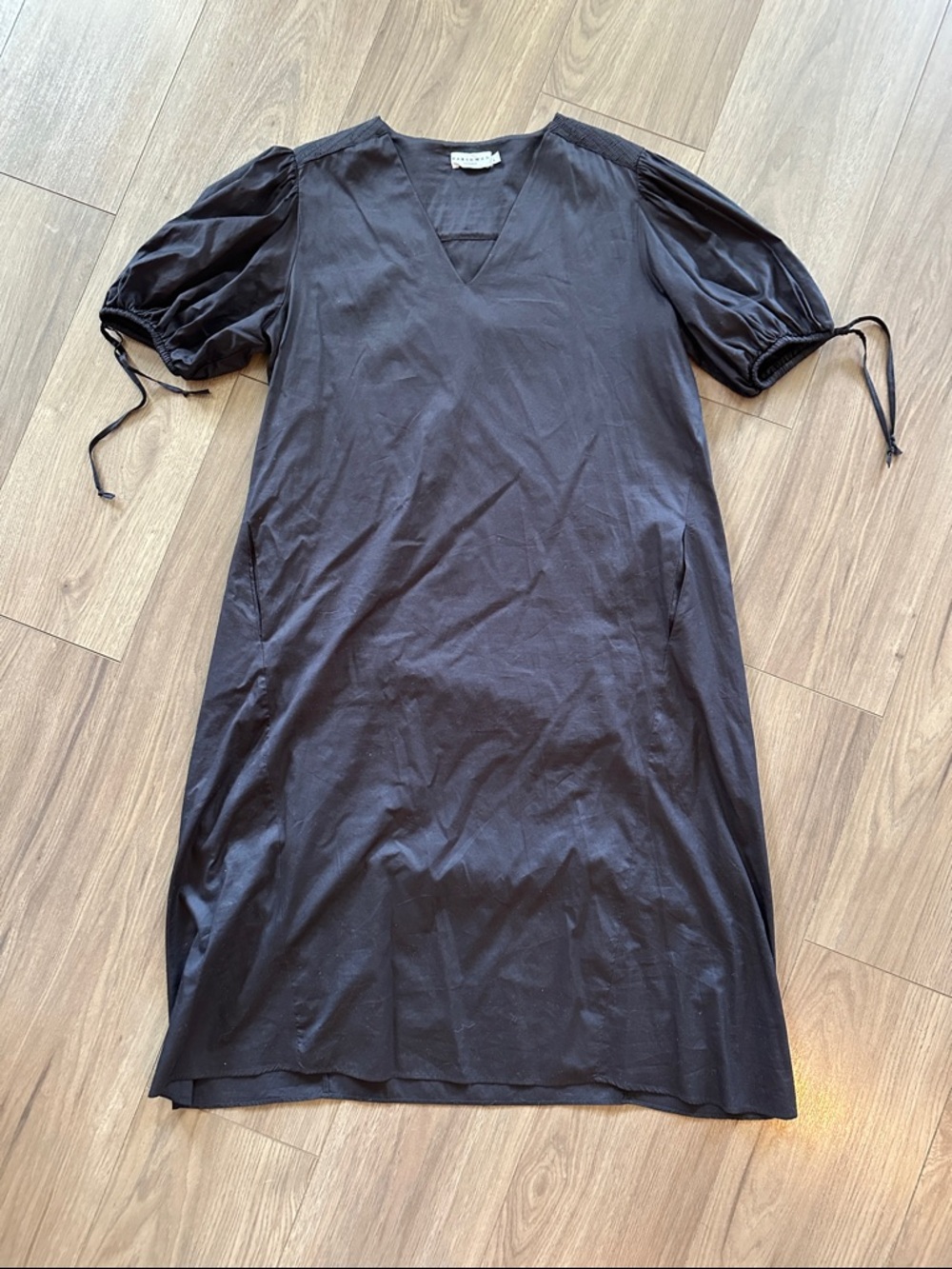 Harshman black cotton dress with puff sleeves and pockets size L